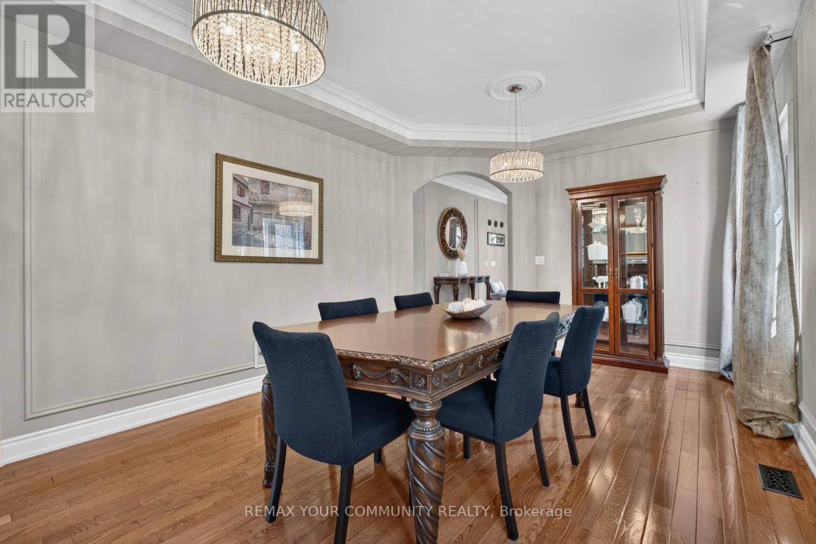 38 Dimarino Drive, Vaughan, ON photo 7