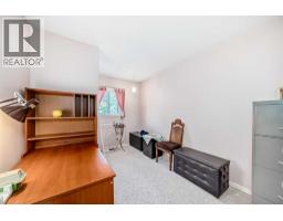 8 Varsdale Place Nw, Calgary, AB T3A0G7 Photo 24