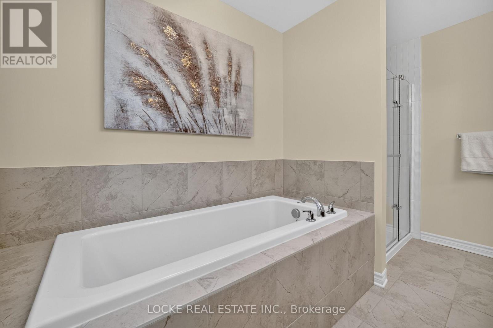 748 CAP DIAMANT WAY - Image 22
