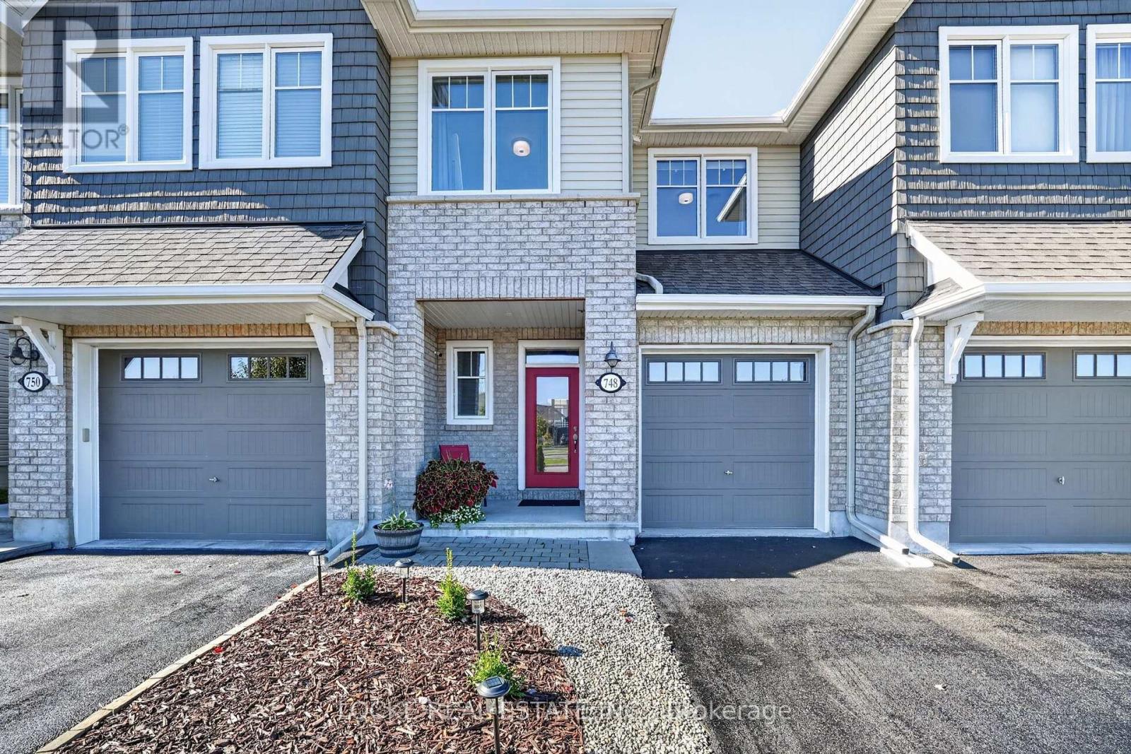 748 CAP DIAMANT WAY - 49