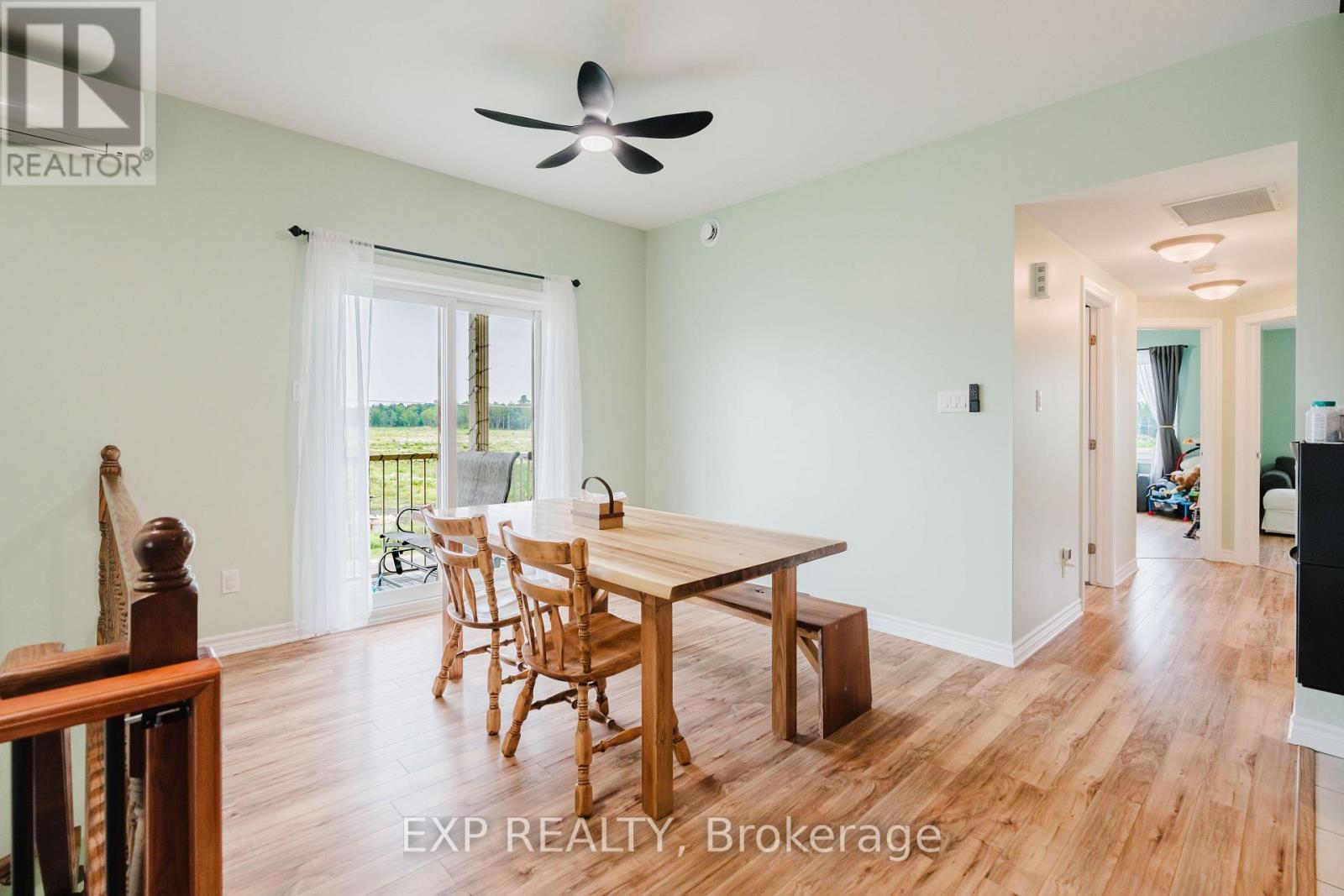 203 Bourdeau Boulevard — photo 8