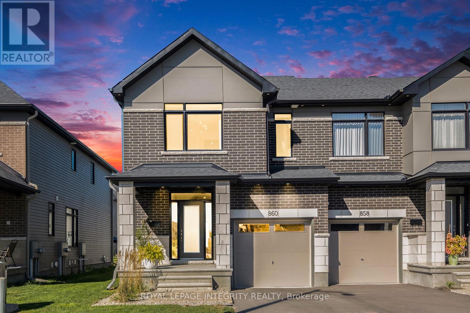 860 SOLARIUM AVENUE - 1