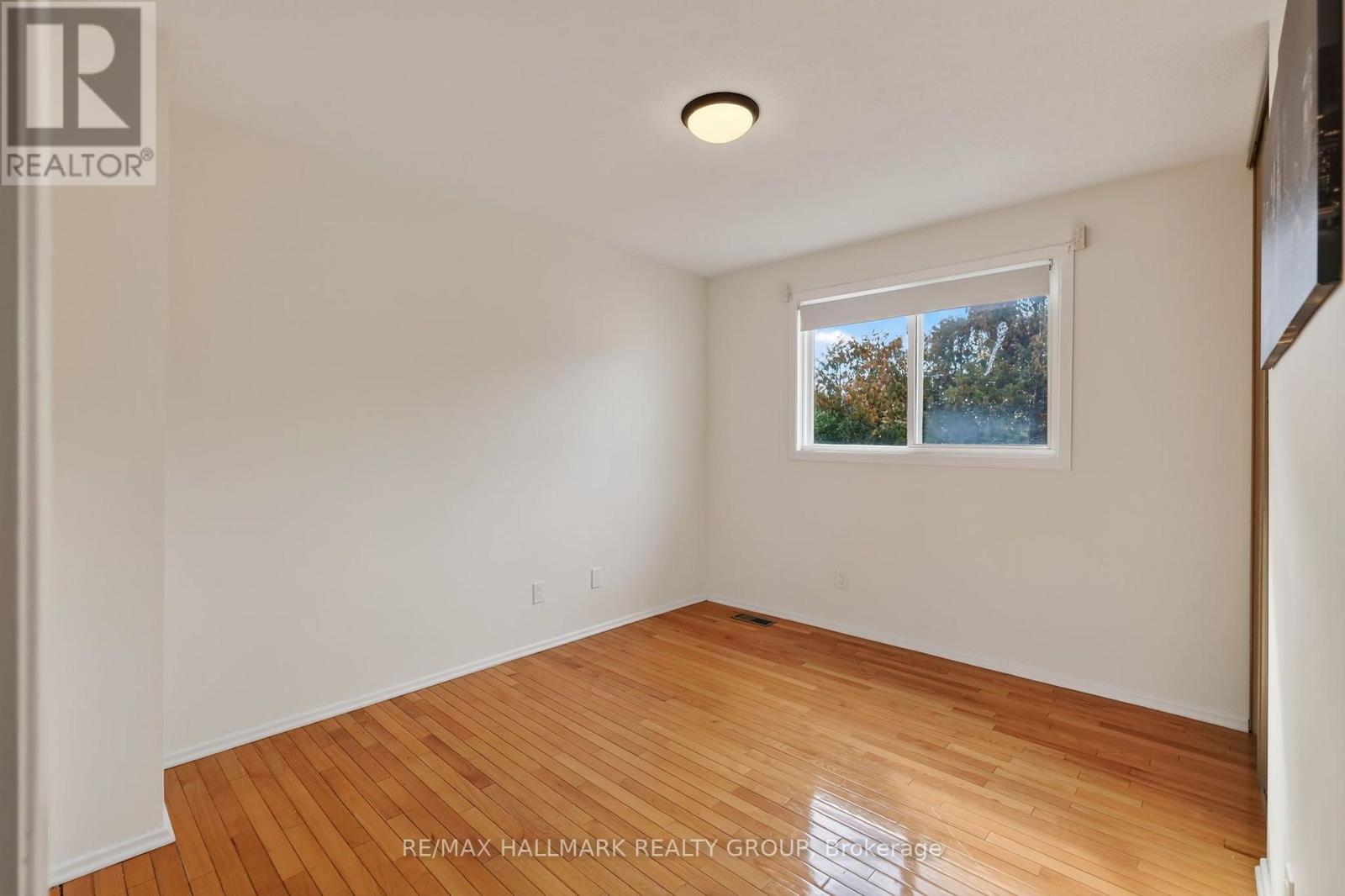 1086 BARWELL AVENUE - 28