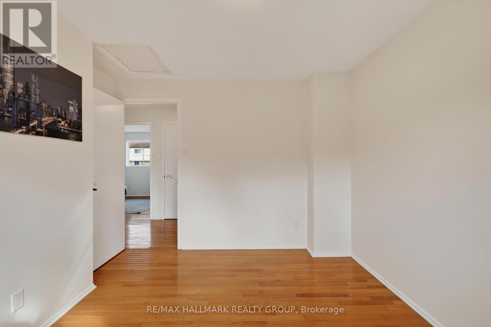 1086 BARWELL AVENUE - Image 29