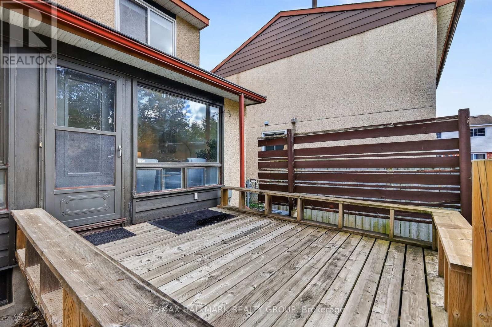1086 BARWELL AVENUE - 36
