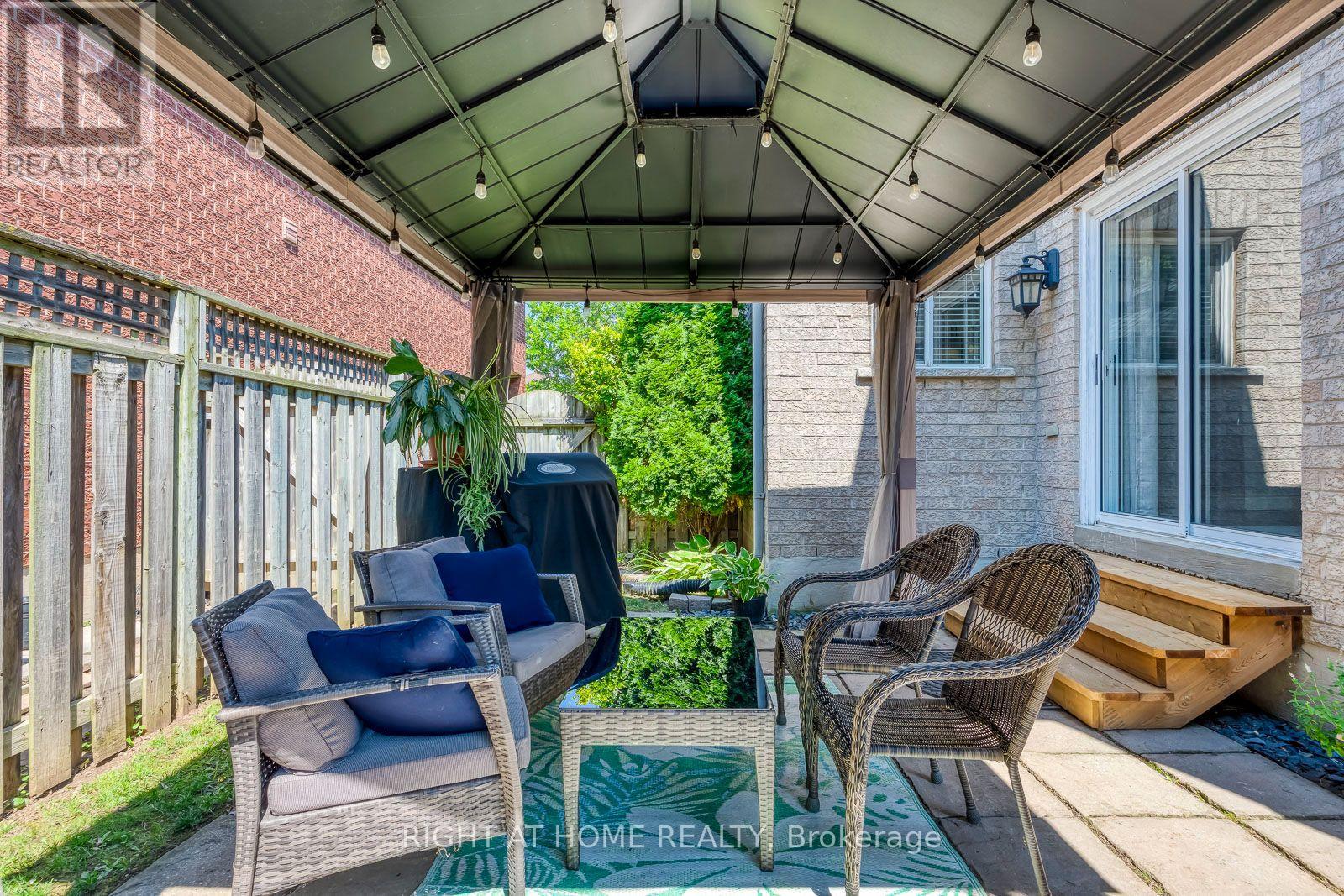 2416 Lazio Lane, Oakville, ON photo 40