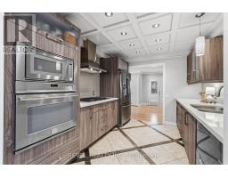 23 River View Drive, Brampton, ON L6W2E6 Photo 10