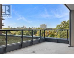 301 - 2450 Bloor Street W, Toronto, ON M6S0A9 Photo 10