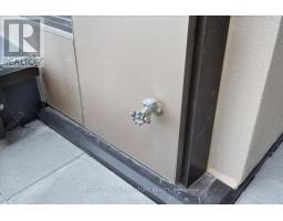 301 - 2450 Bloor Street W, Toronto, ON M6S0A9 Photo 25
