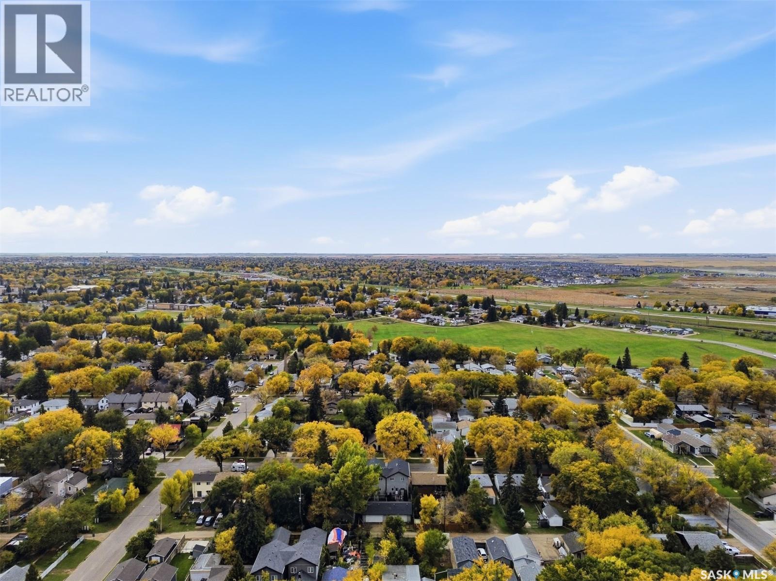 1417 G AVENUE N - 37