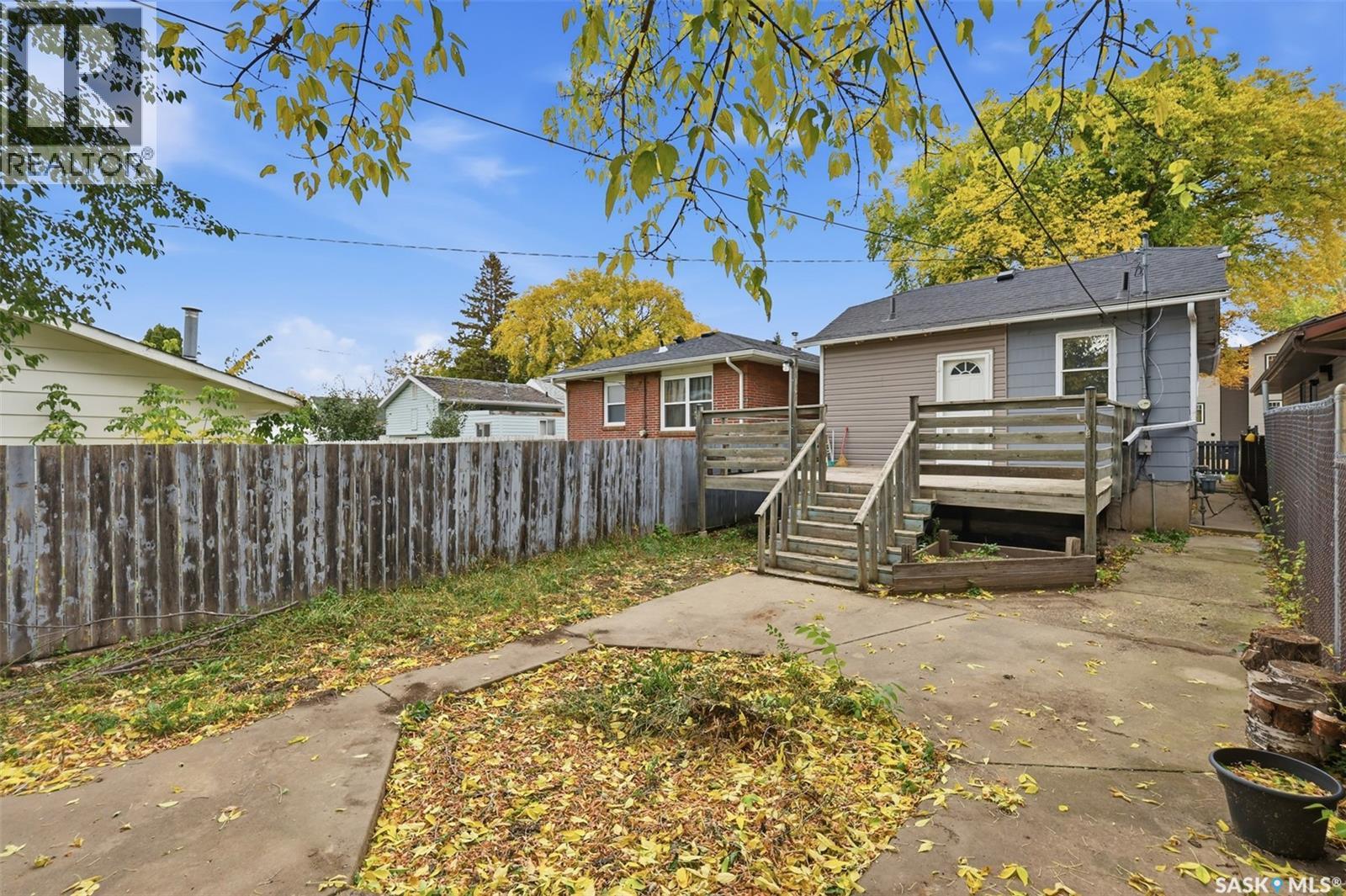 1417 G AVENUE N - 4
