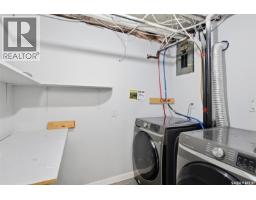 1417 G Avenue N, Saskatoon, SK S7L2A8 Photo 33
