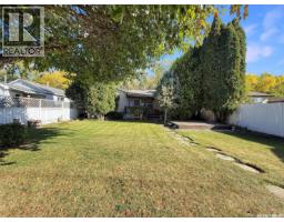 1841 102nd Street, North Battleford, SK S9A1H4 Photo 20