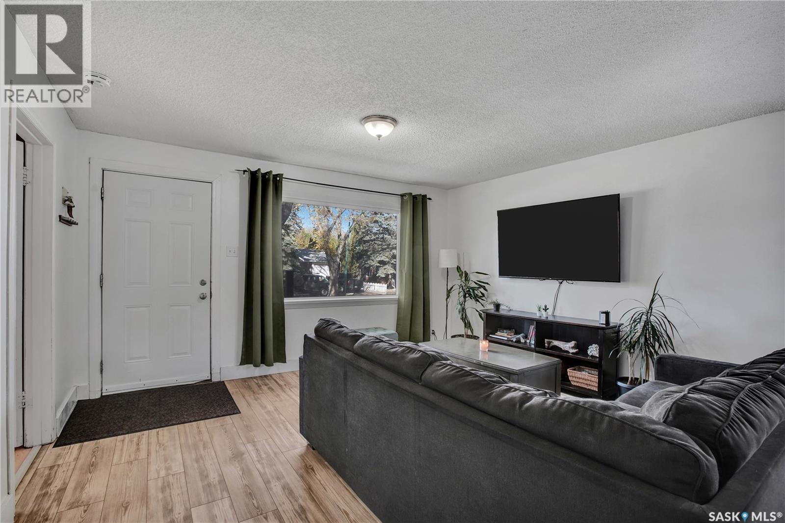 1104 4th STREET E, Saskatoon — photo 9