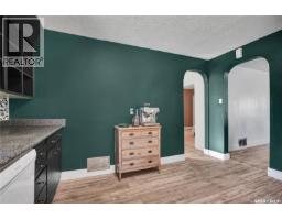 Kitchen - 1104 4th Street E, Saskatoon, SK S7H1K8 Photo 10