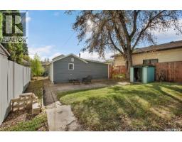 1104 4th Street E, Saskatoon, SK S7H1K8 Photo 34