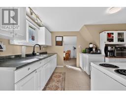 715 South Pelham Road, Welland, ON L3C3C9 Photo 12