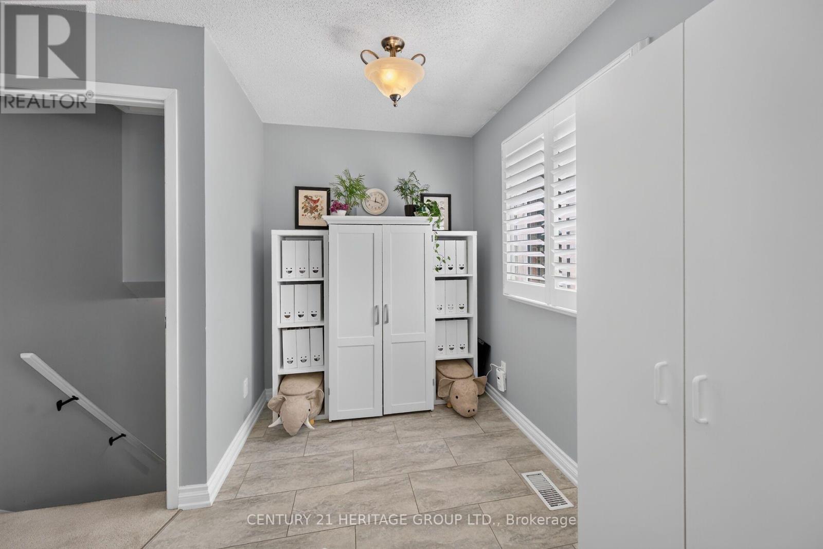 89 STONEY BROOK CRESCENT - 14