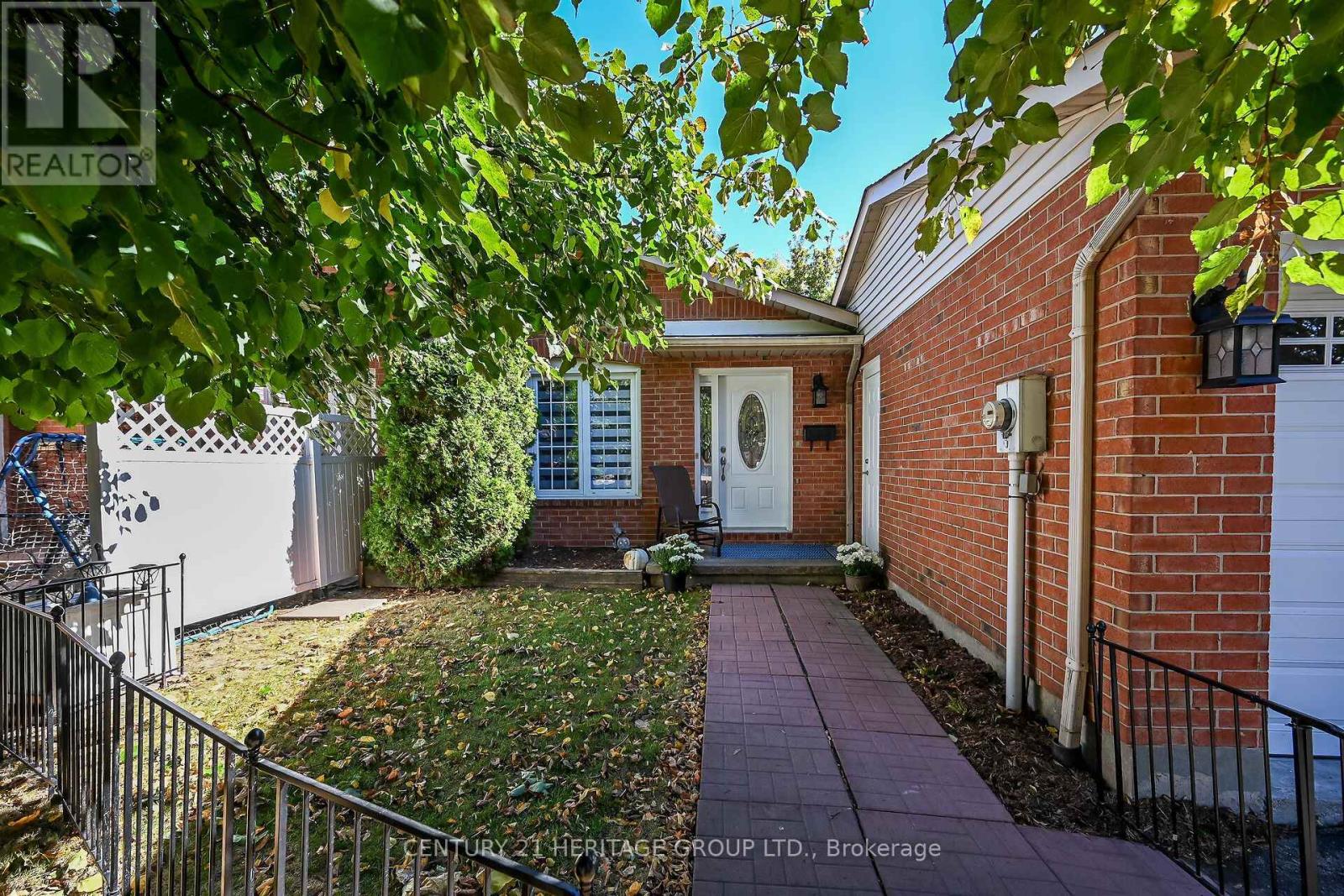 89 Stoney Brook Crescent, St. Catharines, ON photo 2