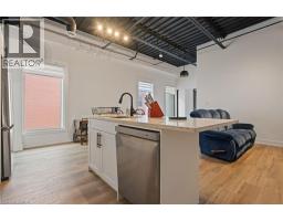 14 Caithness Street E, Caledonia, ON N3W1L4 Photo 12