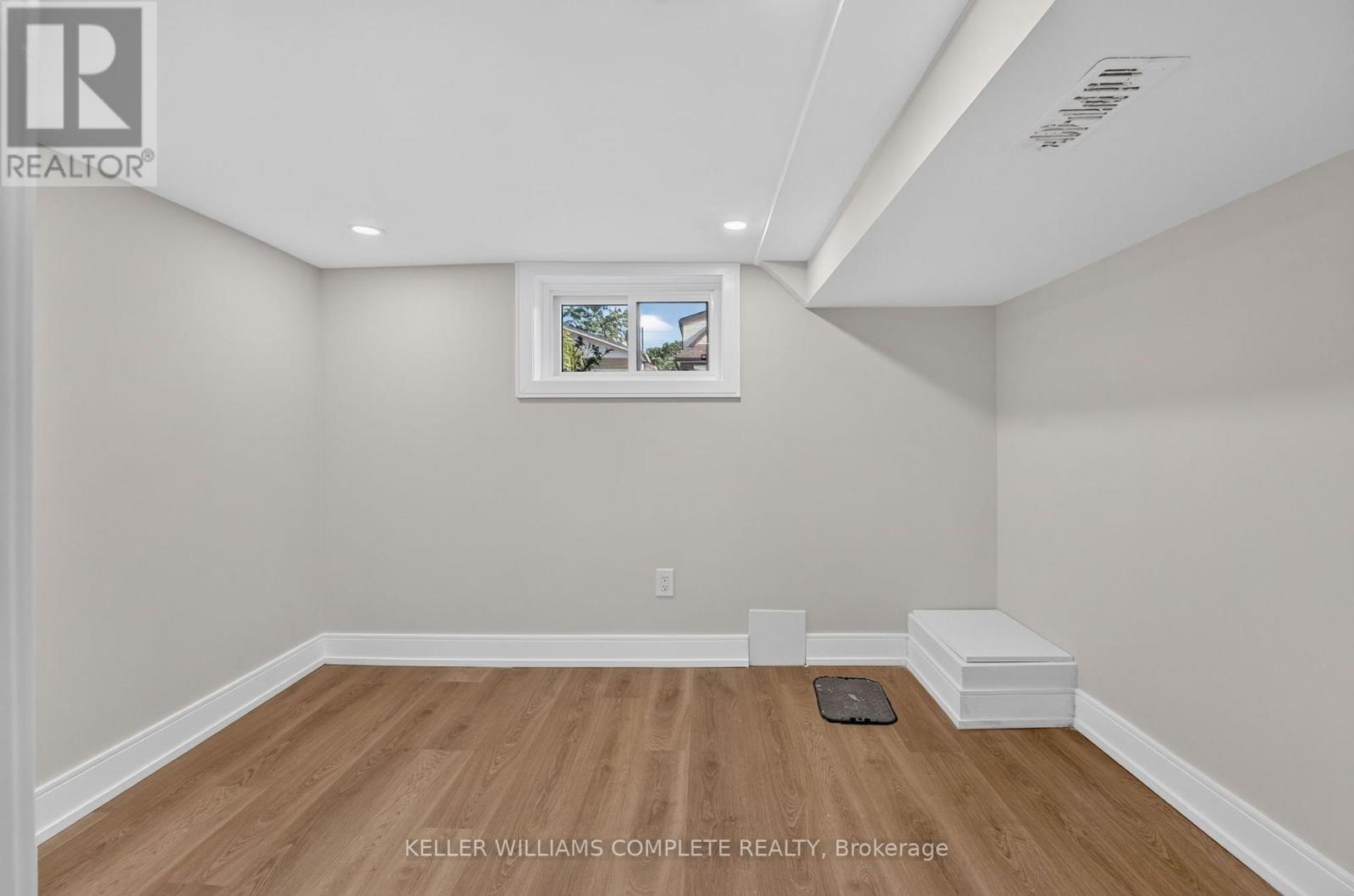 215 Paling Avenue — photo 41