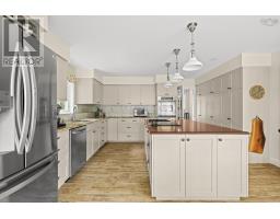 1077 Shore Drive, Bedford, NS B4A2E6 Photo 18