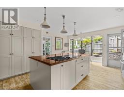 1077 Shore Drive, Bedford, NS B4A2E6 Photo 17