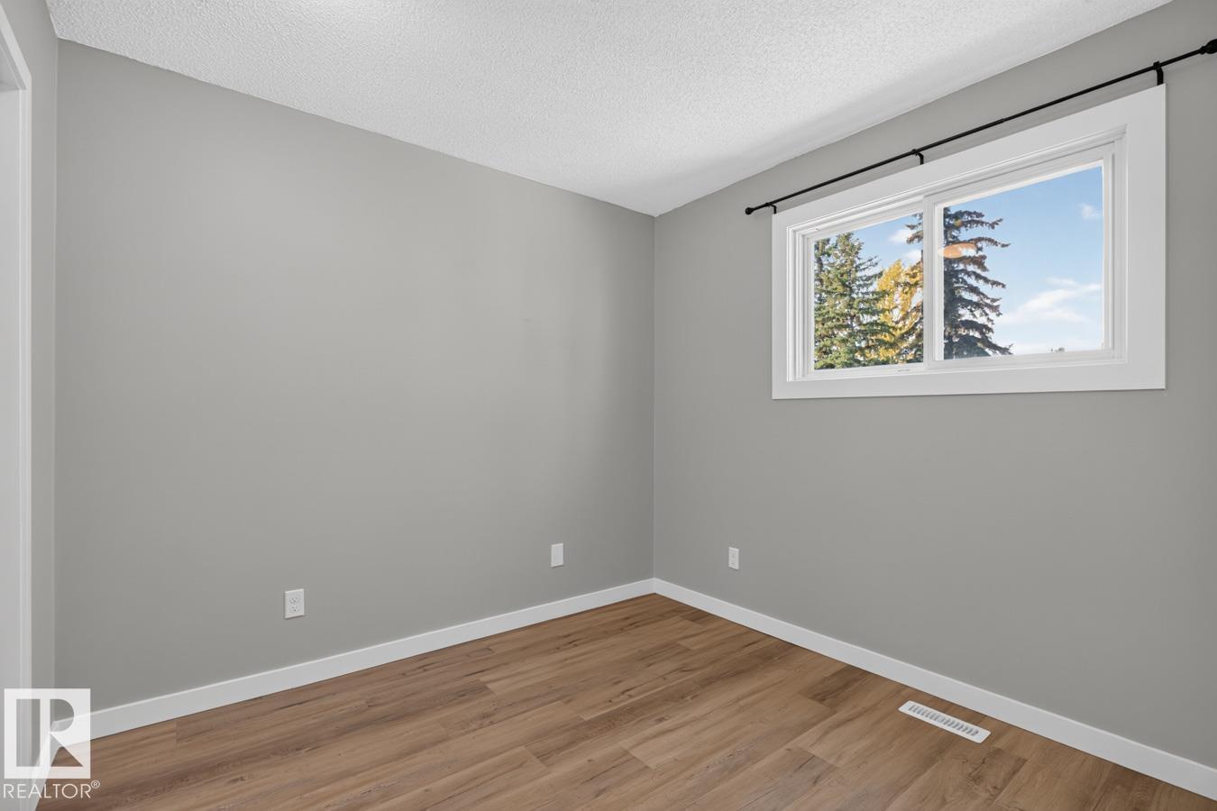 14215 23 ST NW - 21
