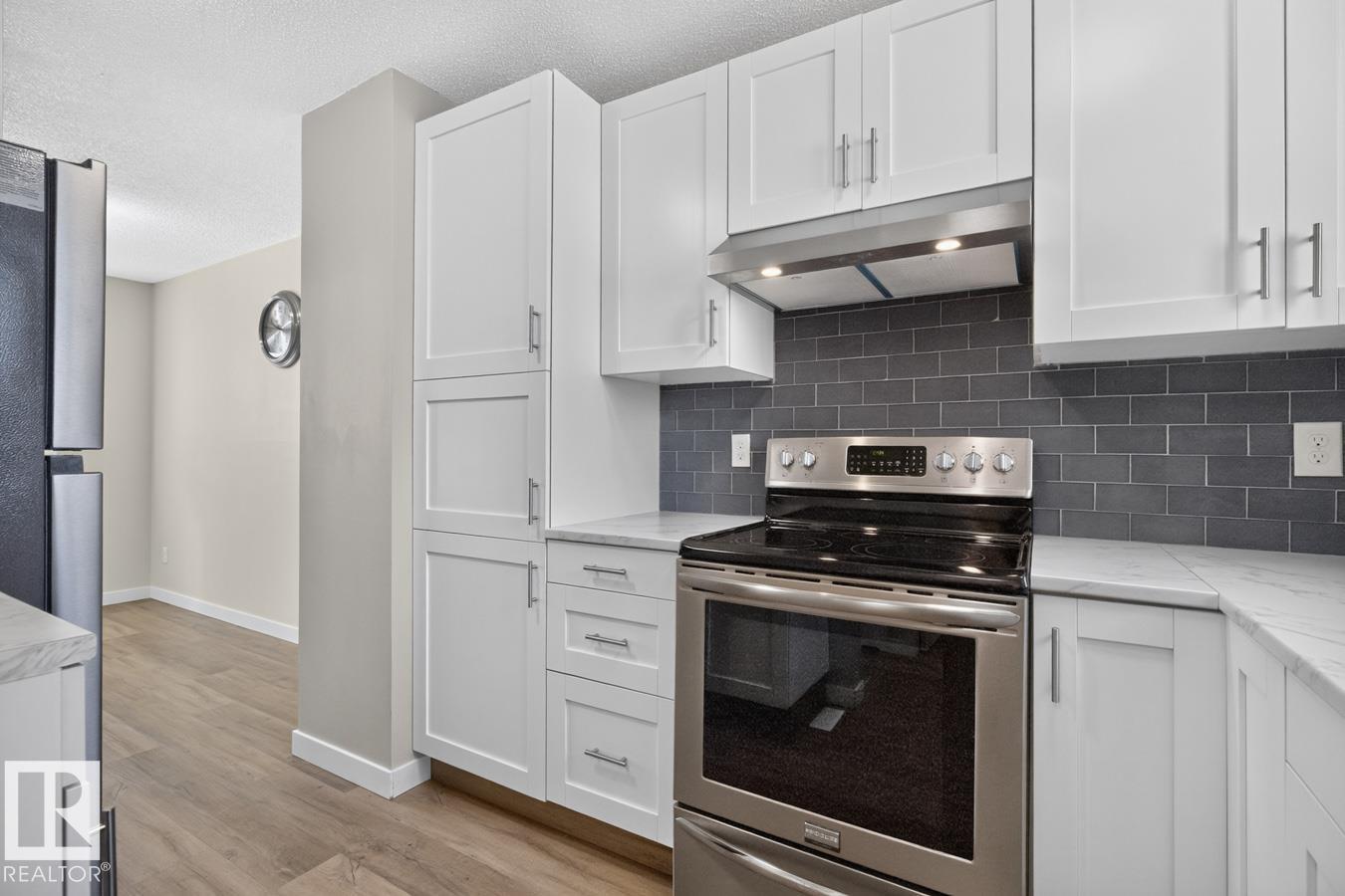 14215 23 ST NW - 10