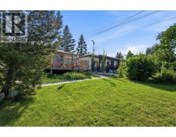 20 Rossburn Crescent SW - photo 29