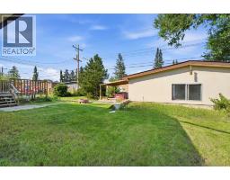 20 Rossburn Crescent SW - photo 30
