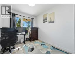 20 Rossburn Crescent SW - photo 16