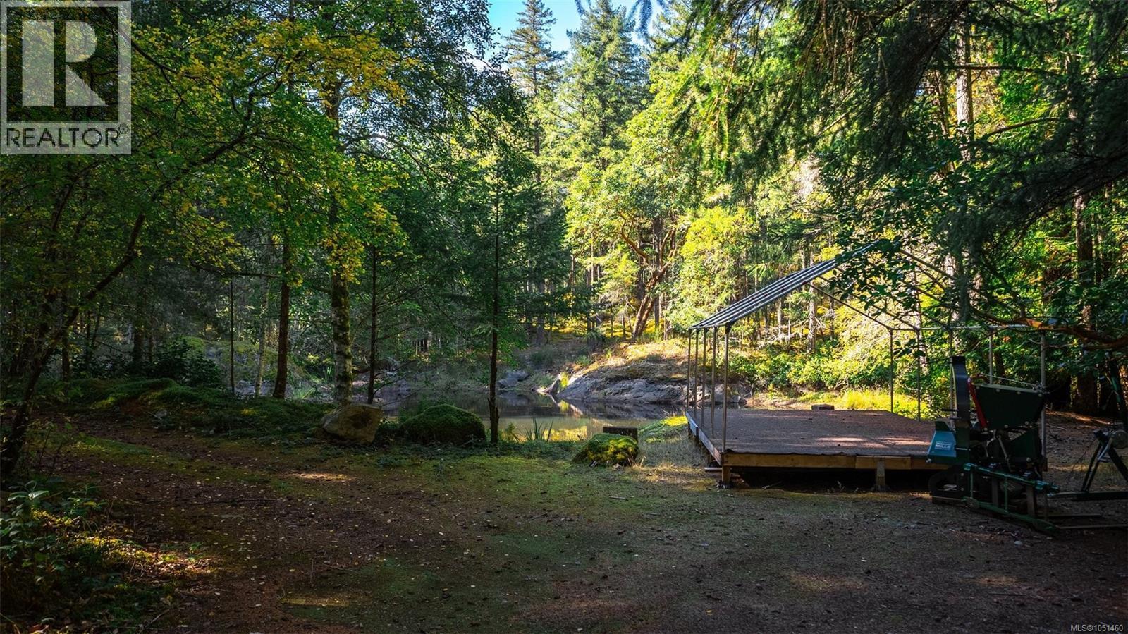  1870 Millstream Road, Highlands