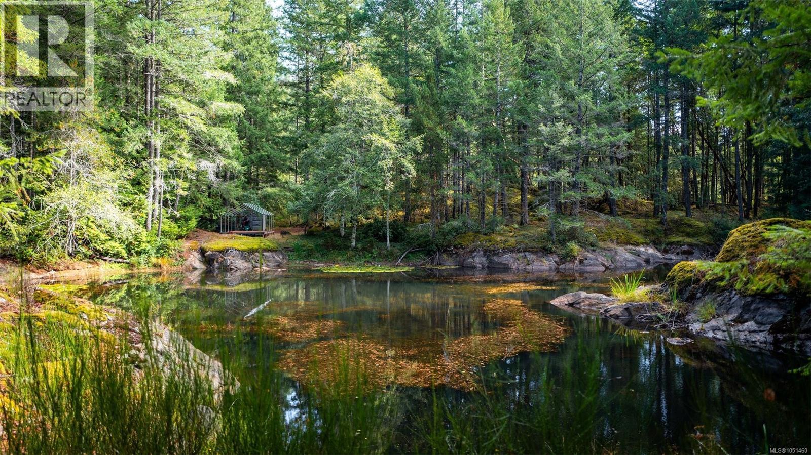  1870 Millstream Road, Highlands