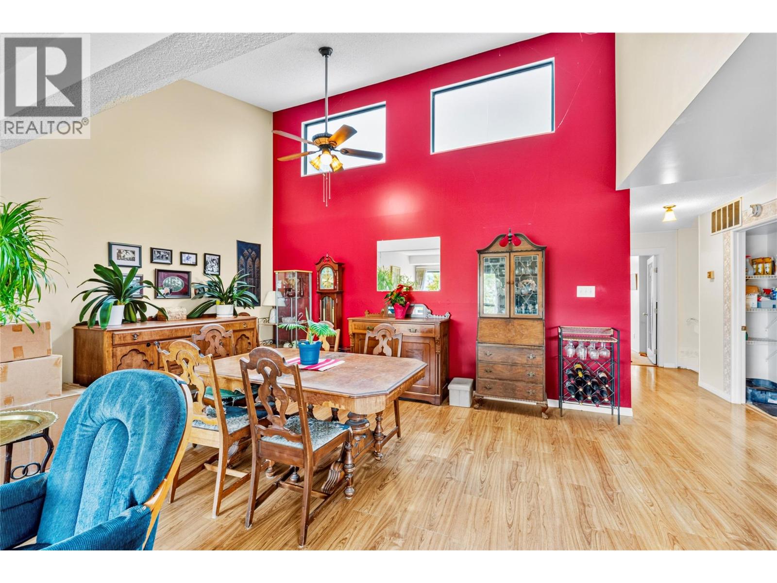 #75 137 McGill Road - 8