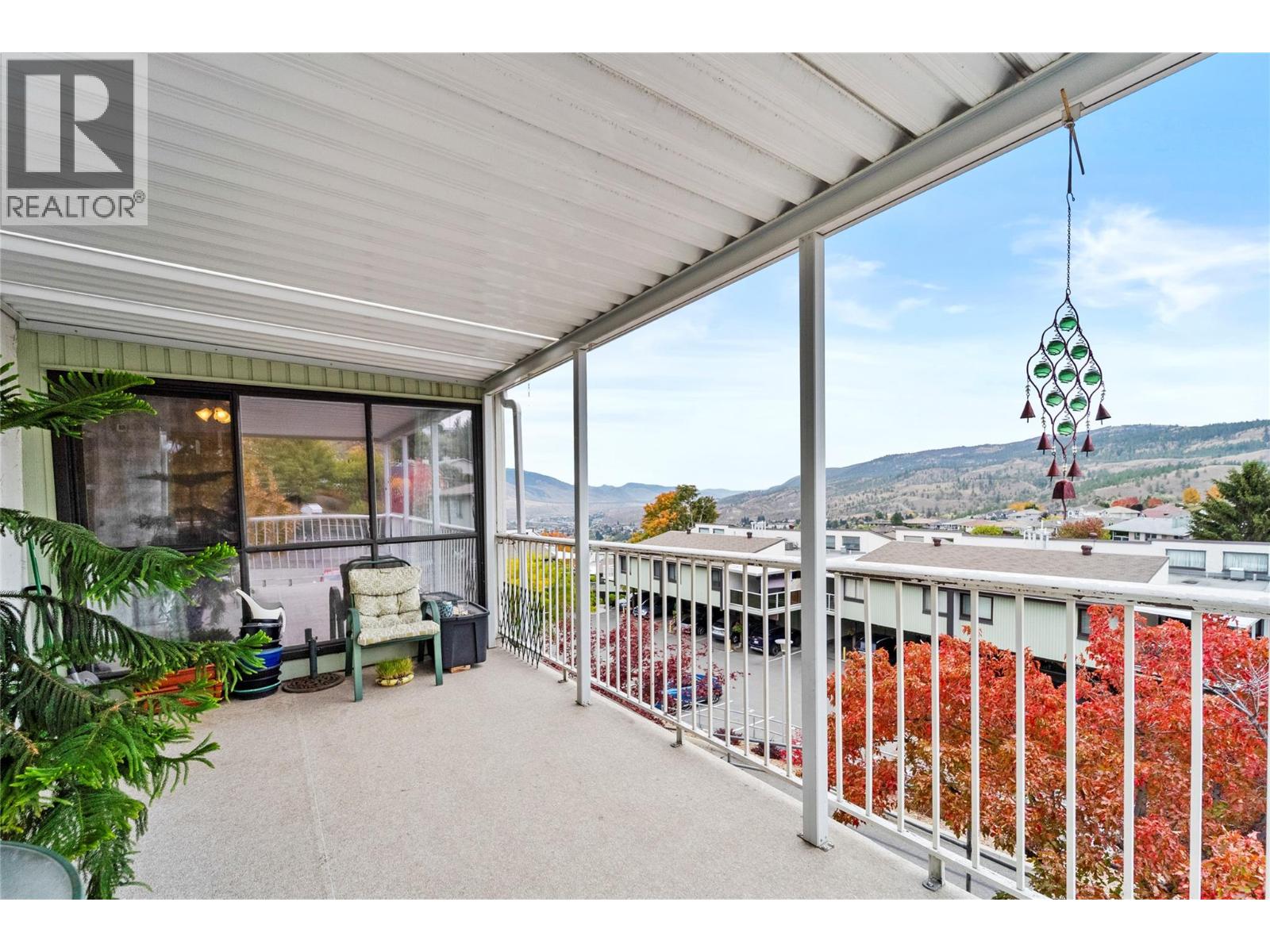 #75 137 McGill Road - 24