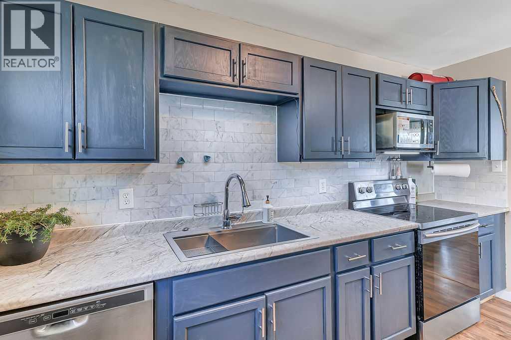 Listing photo – 5912 West Park Crescent, Red Deer