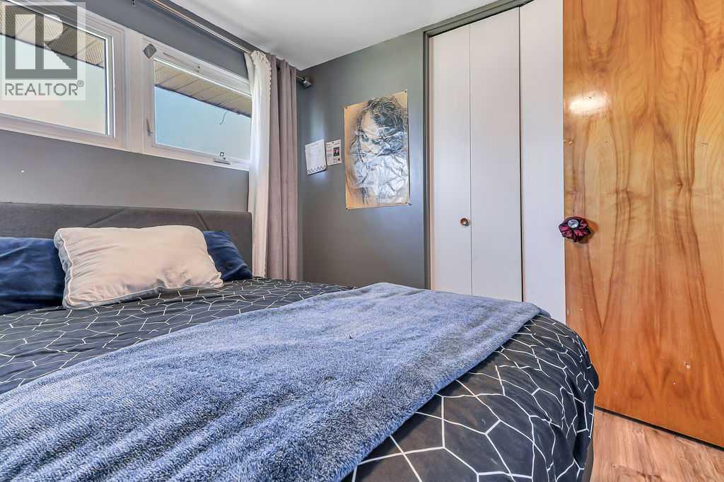 5912 West Park Crescent - 18
