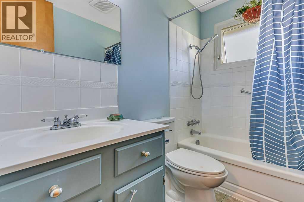 5912 West Park Crescent - 19