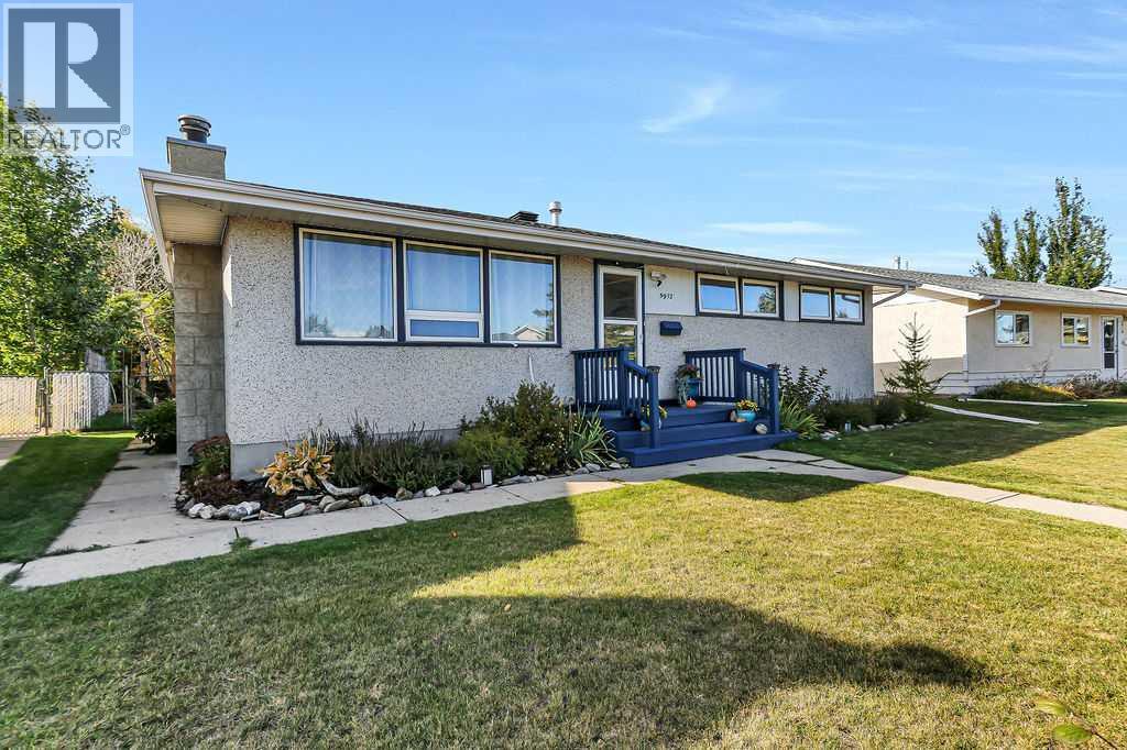 Listing photo – 5912 West Park Crescent, Red Deer