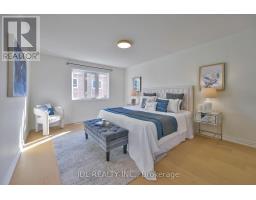 21 Iron Horse Avenue, Richmond Hill, ON L4B4H2 Photo 13