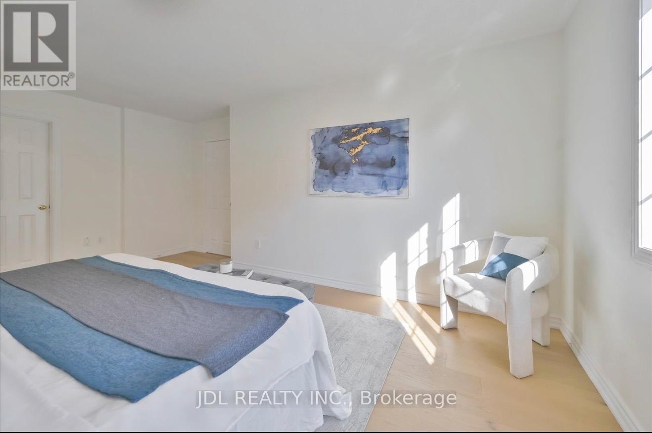 21 IRON HORSE AVENUE - 14