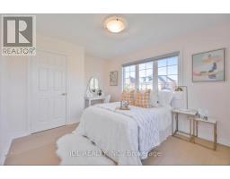 21 Iron Horse Avenue, Richmond Hill, ON L4B4H2 Photo 18