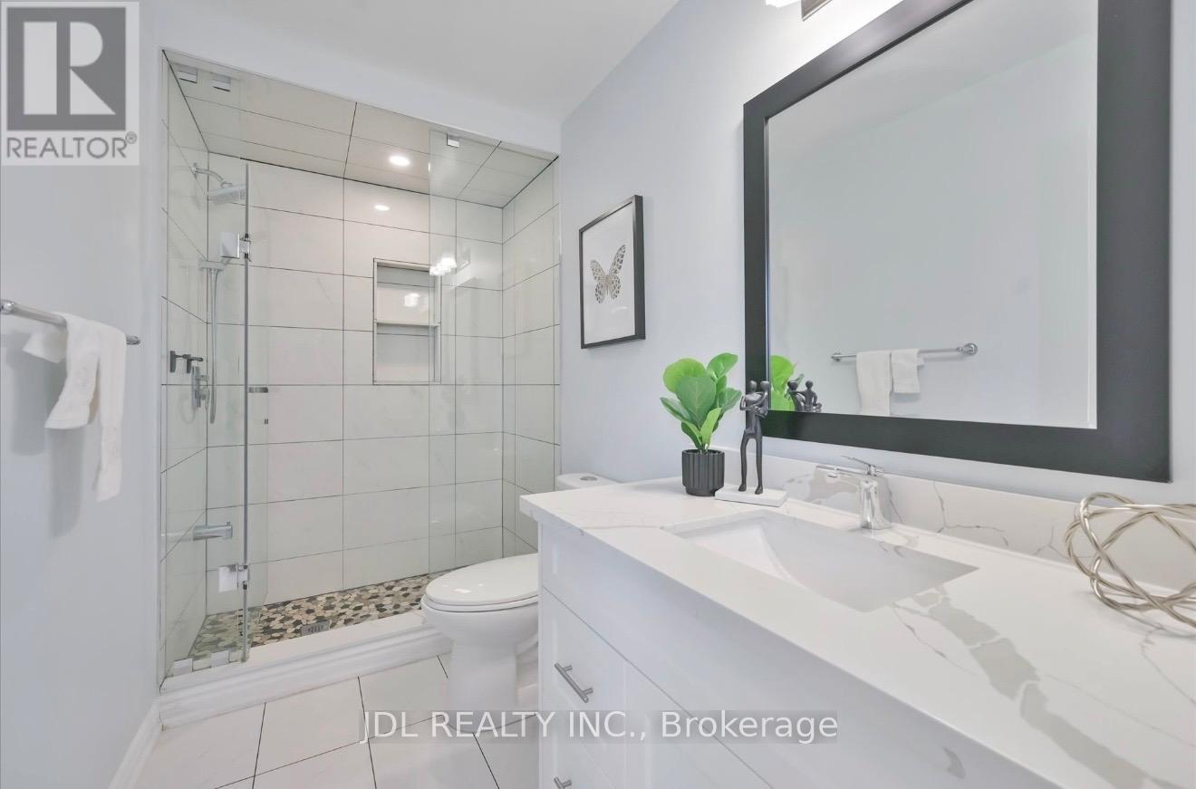 21 IRON HORSE AVENUE - 19
