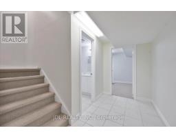 21 Iron Horse Avenue, Richmond Hill, ON L4B4H2 Photo 20