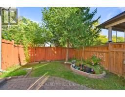 21 Iron Horse Avenue, Richmond Hill, ON L4B4H2 Photo 24