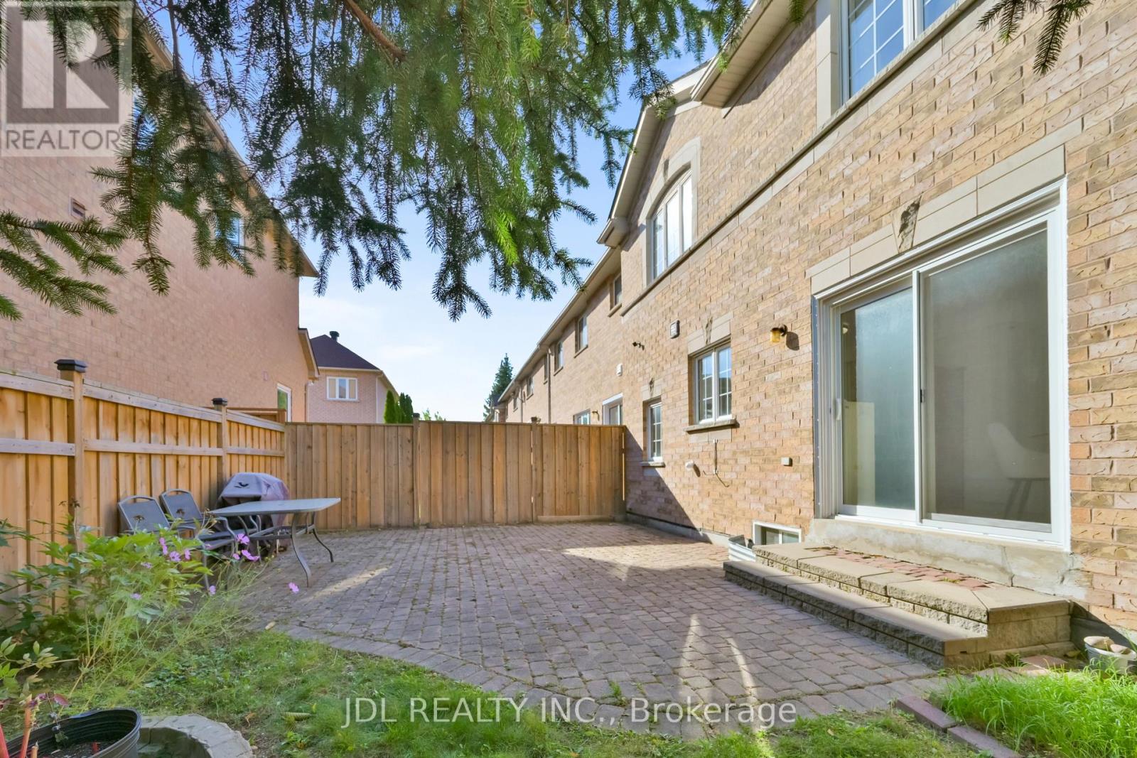 21 Iron Horse Avenue, Richmond Hill, ON photo 25