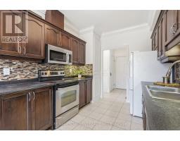 8 - 400 Stonehenge Drive, Hamilton, ON L9K0A2 Photo 11