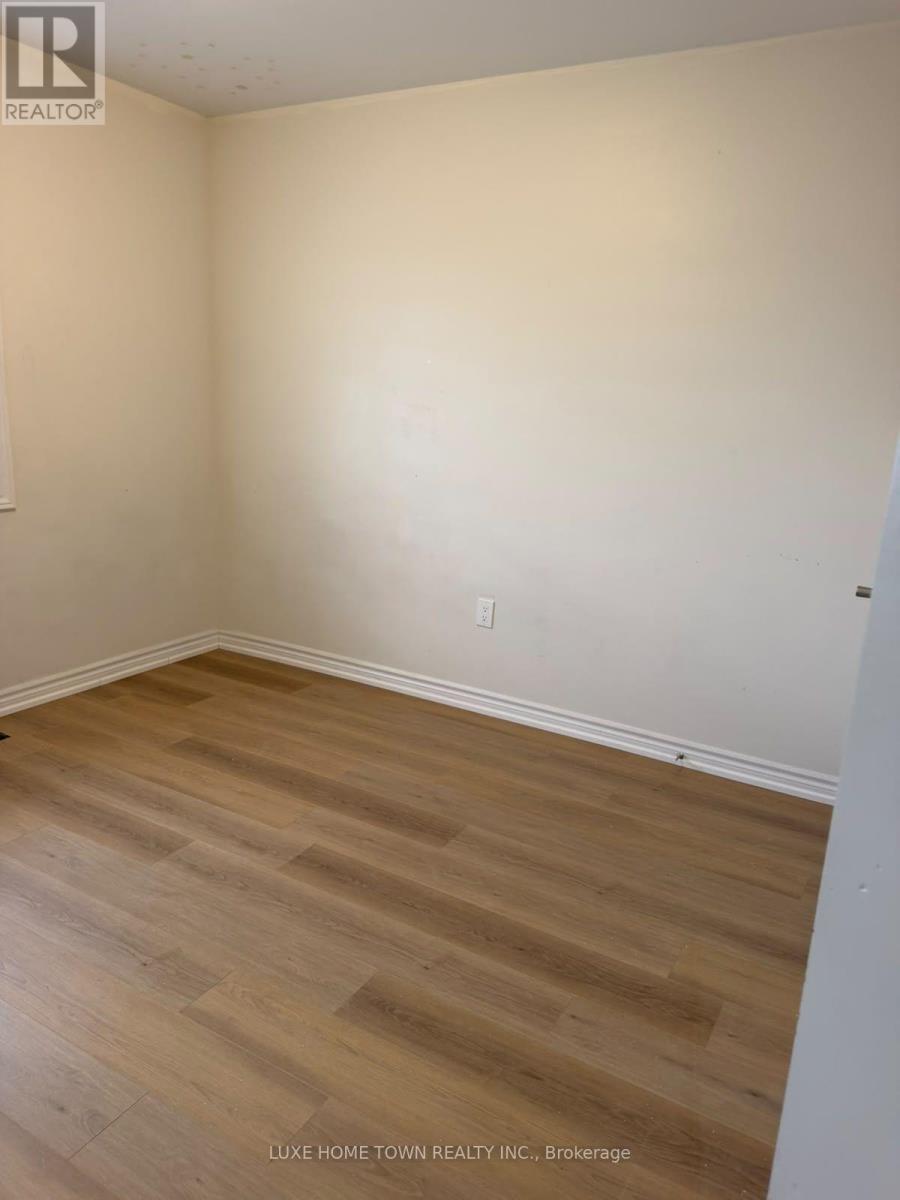 39 Harpin Way West — photo 3