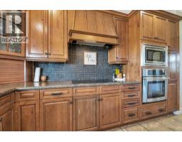 33 Norris Coulee Trail, Rural Foothills County, AB T1S5A5 Photo 23